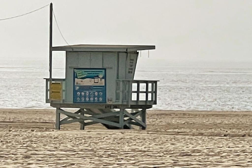 House On The Beach Los Angeles Exterior photo